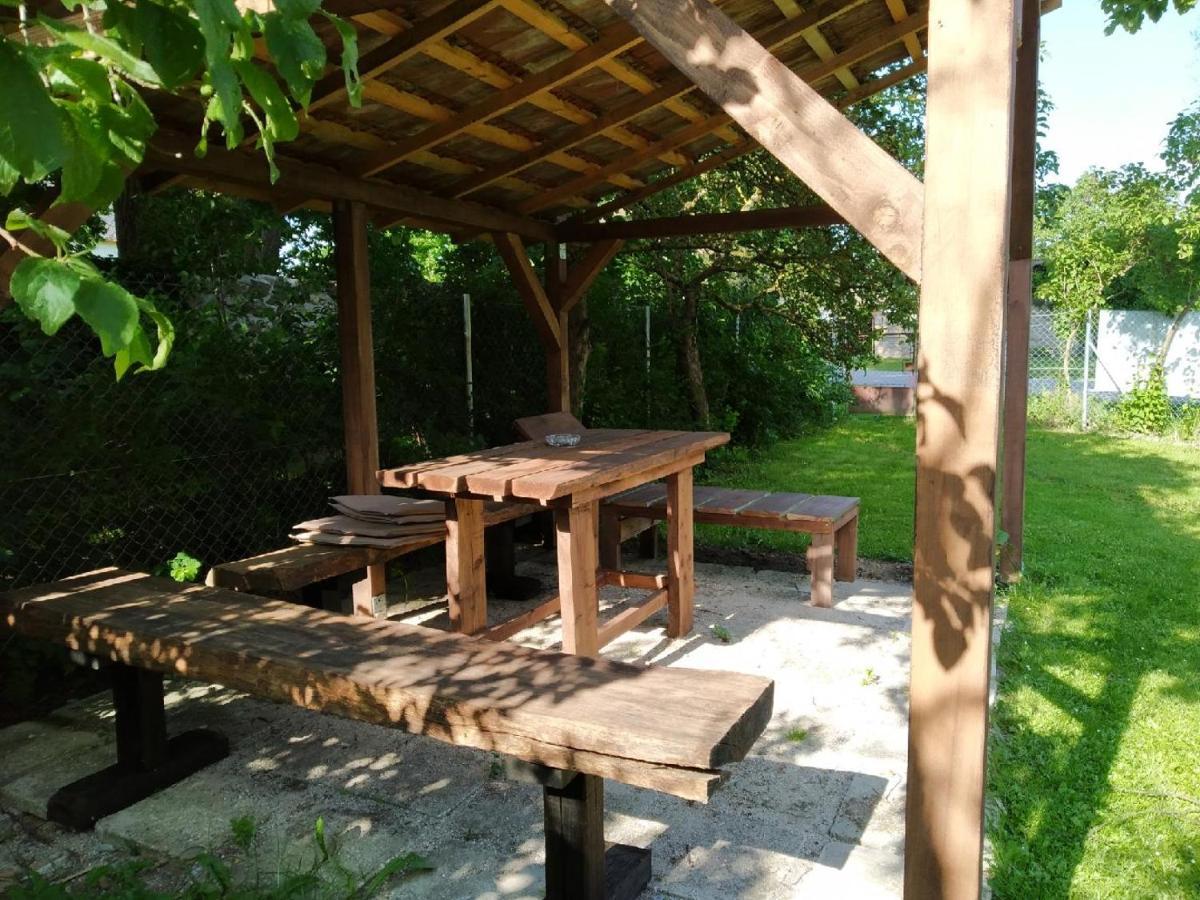 Ubytovani Pod Jilmem Zumberk Экстерьер фото